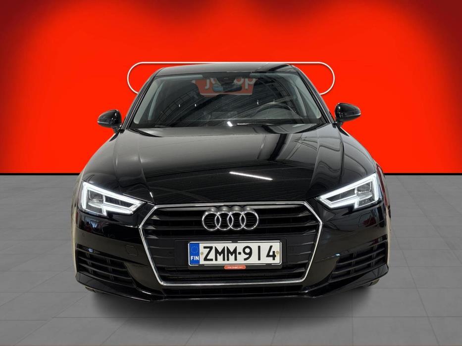 AUDI A4 2019