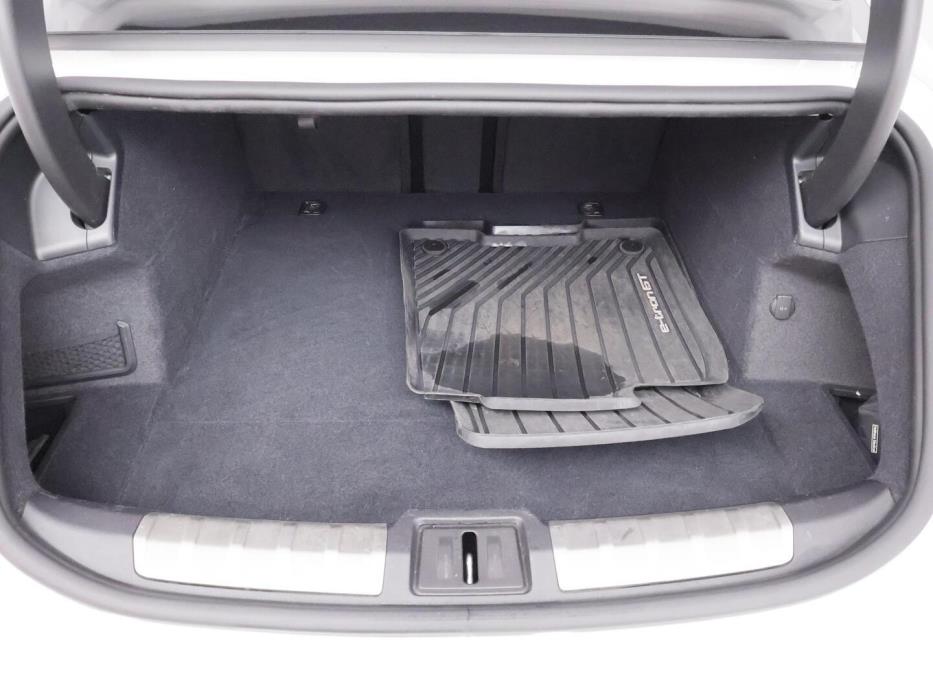 AUDI E-TRON GT RS 2022