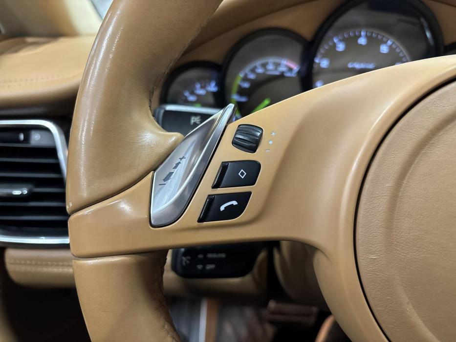 PORSCHE Panamera 2015