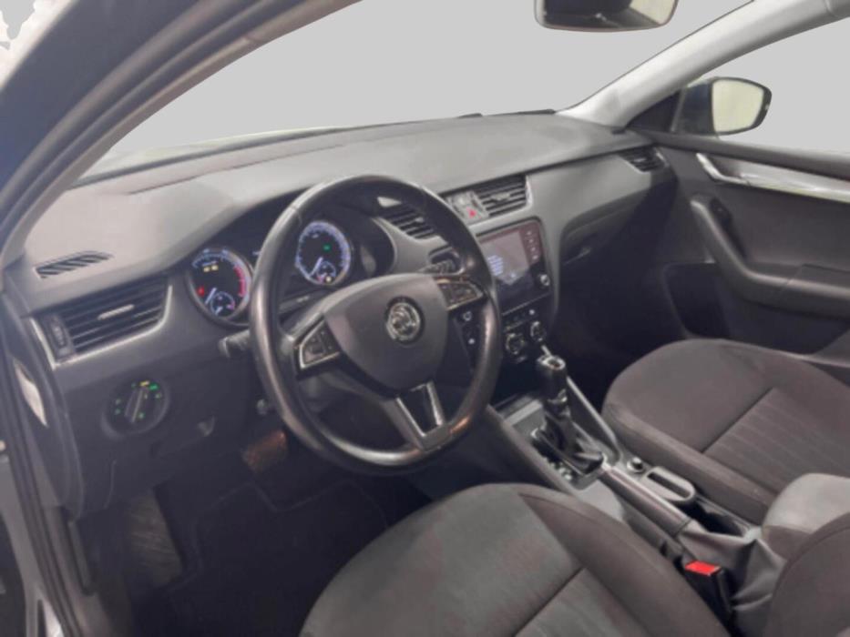 SKODA OCTAVIA 2019