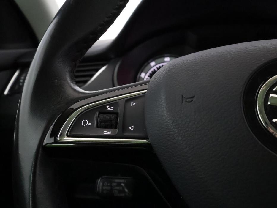SKODA OCTAVIA 2018