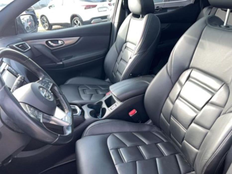 NISSAN QASHQAI 2018