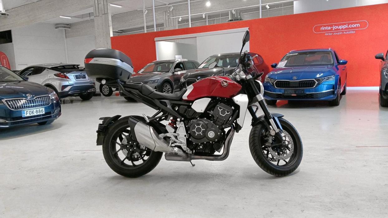 HONDA CB 2018