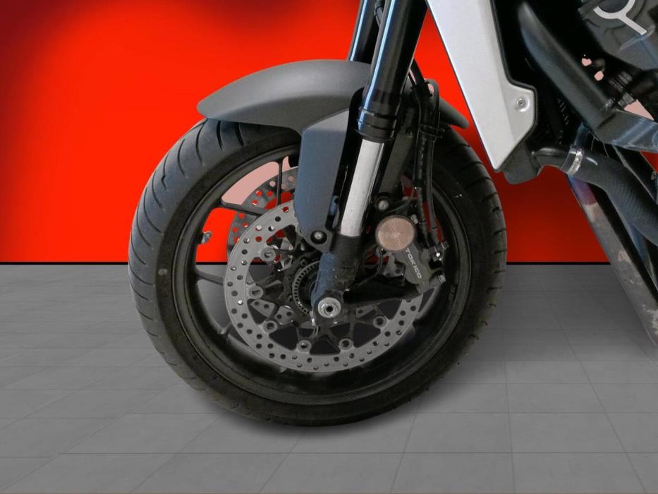 HONDA CB 2018