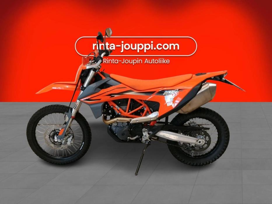 KTM 690 2023