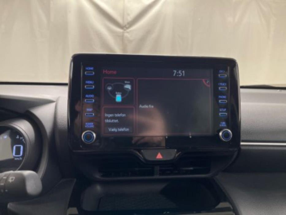 TOYOTA YARIS CROSS 2022