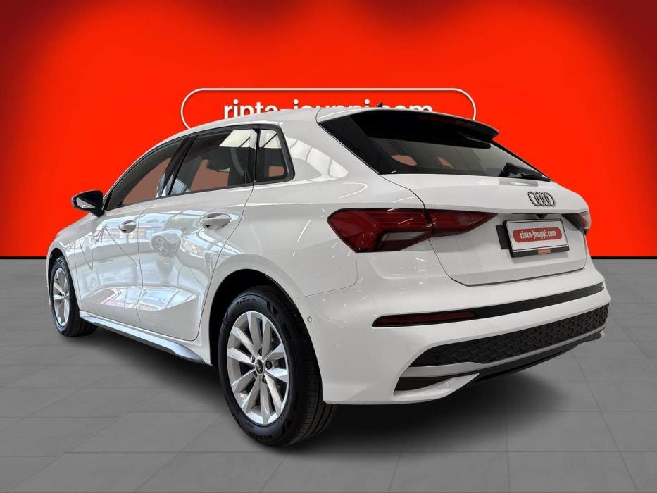 AUDI A3 2025