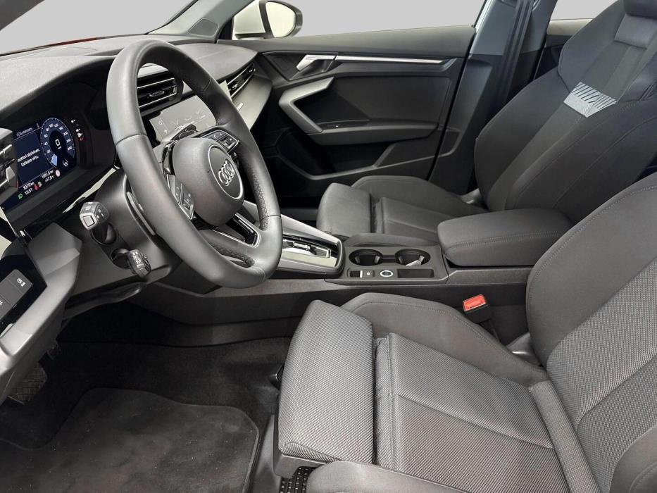 AUDI A3 2025
