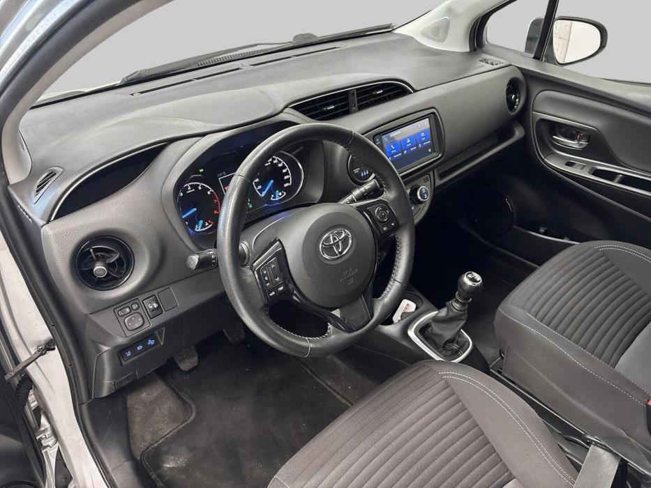 TOYOTA YARIS 2020