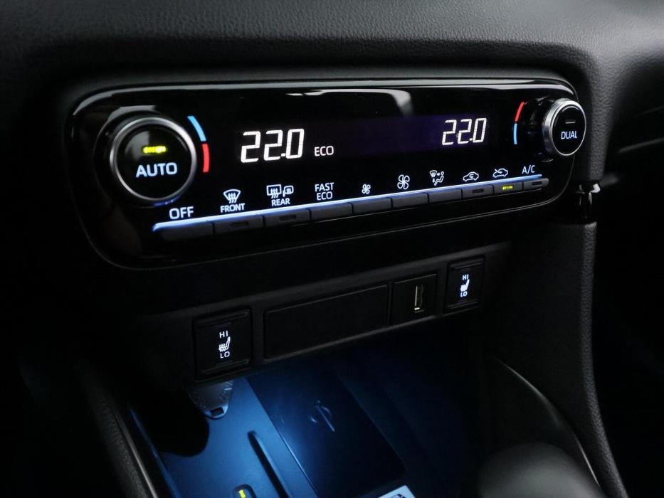 TOYOTA YARIS 2022