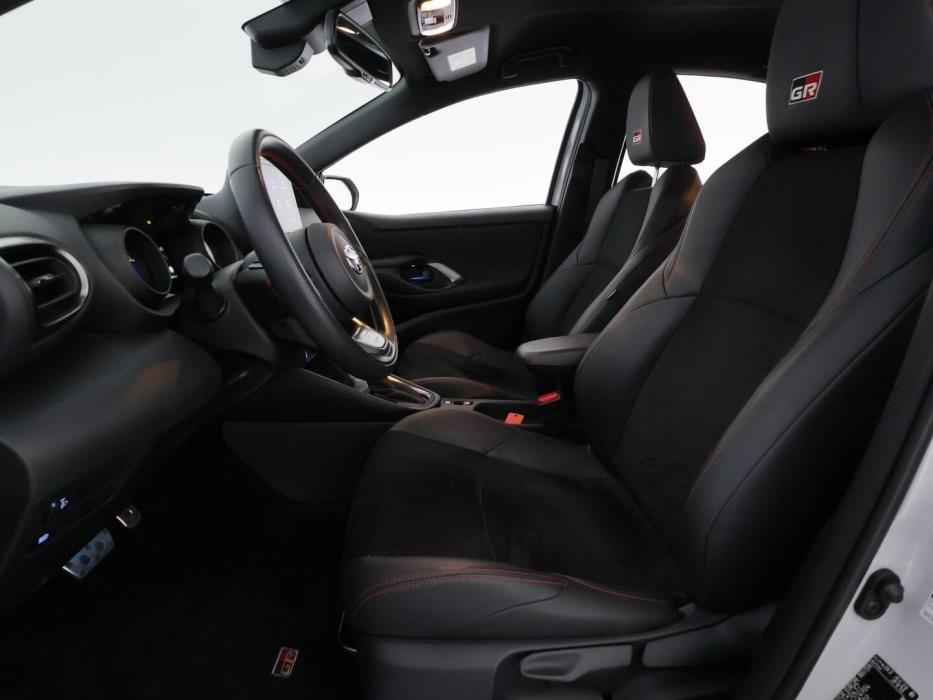 TOYOTA YARIS 2022