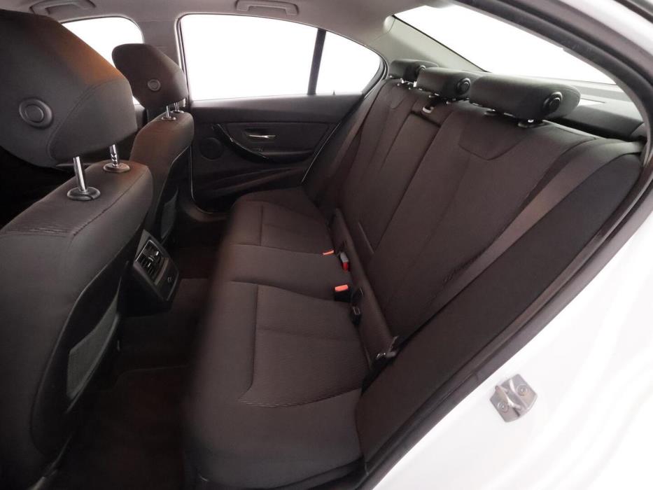 BMW 320 2018