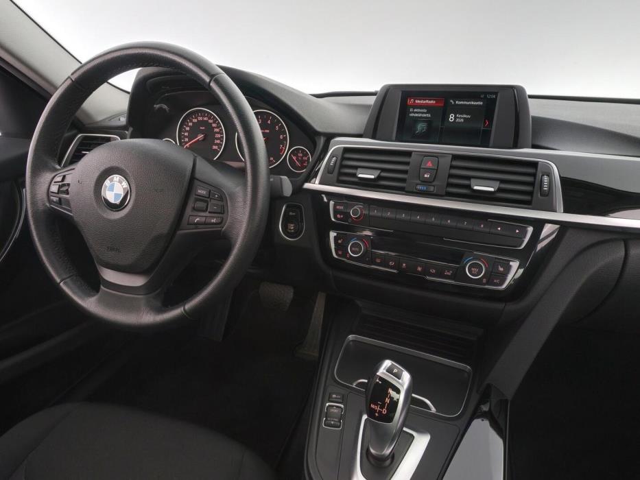 BMW 320 2018