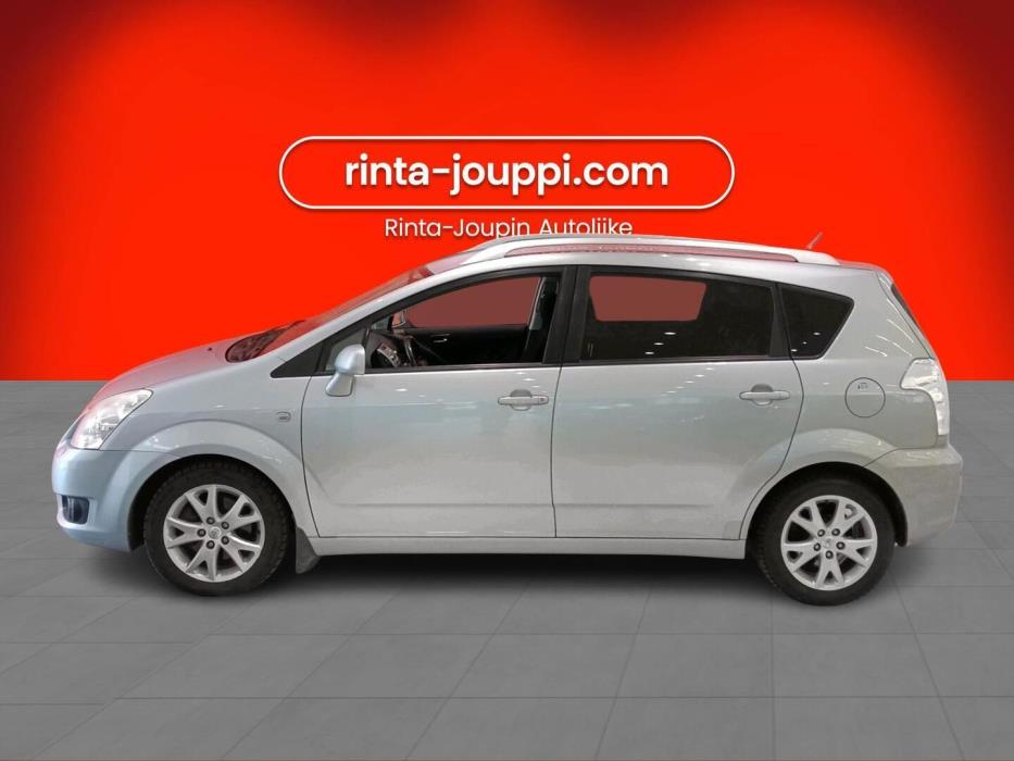 TOYOTA Corolla Verso 2009