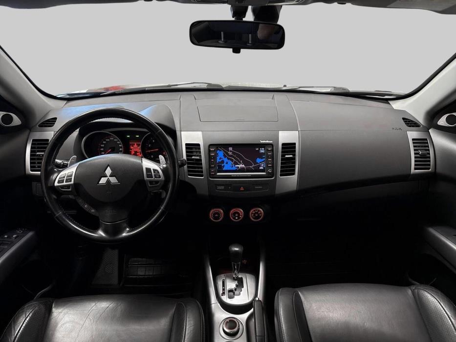 MITSUBISHI Outlander 2008