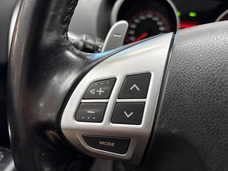 MITSUBISHI Outlander 2008
