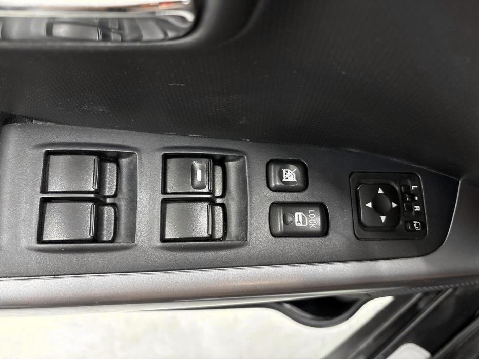 MITSUBISHI Outlander 2008
