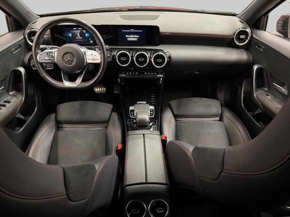 MERCEDES-BENZ A 2019