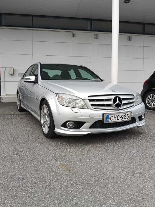 MERCEDES-BENZ C 2009