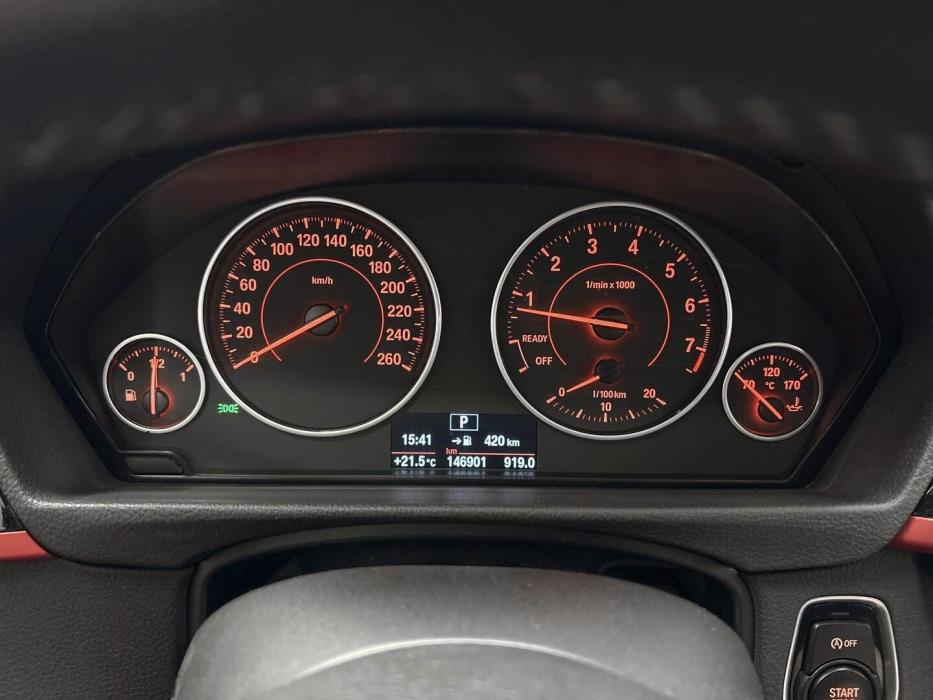 BMW 320 2015