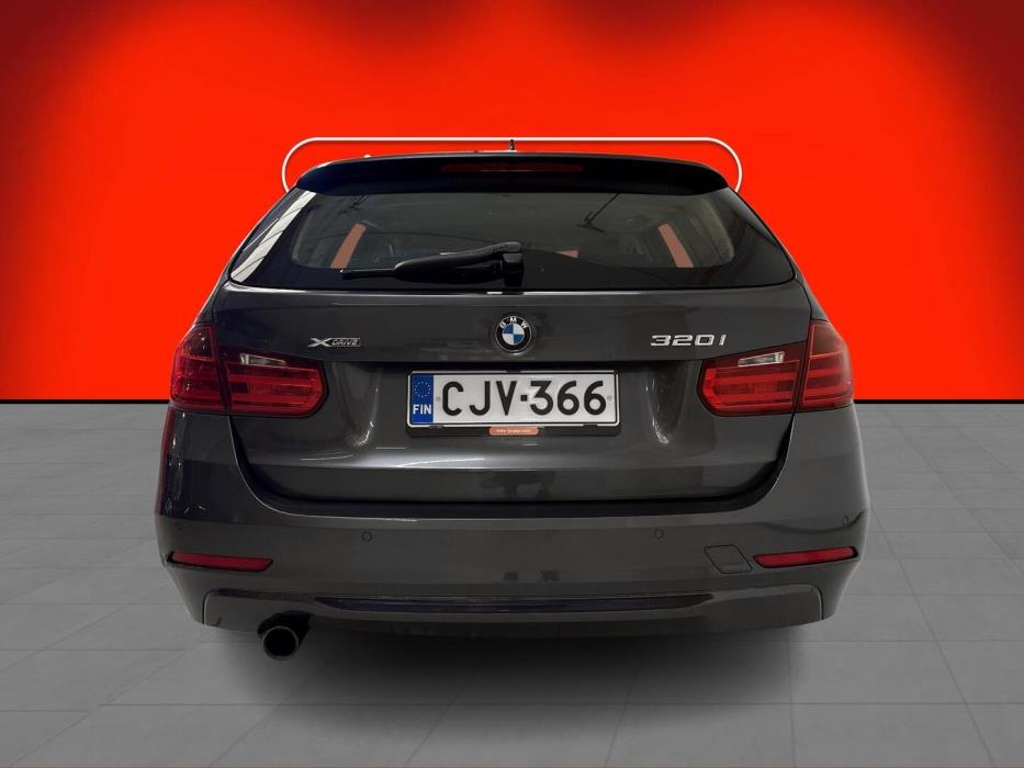 BMW 320 2015