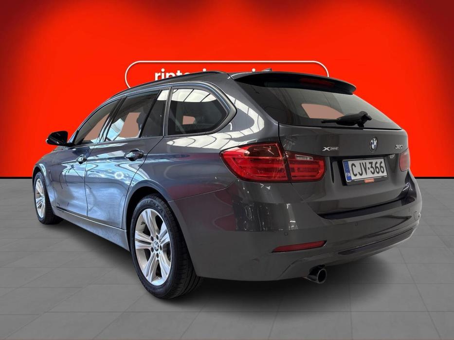 BMW 320 2015