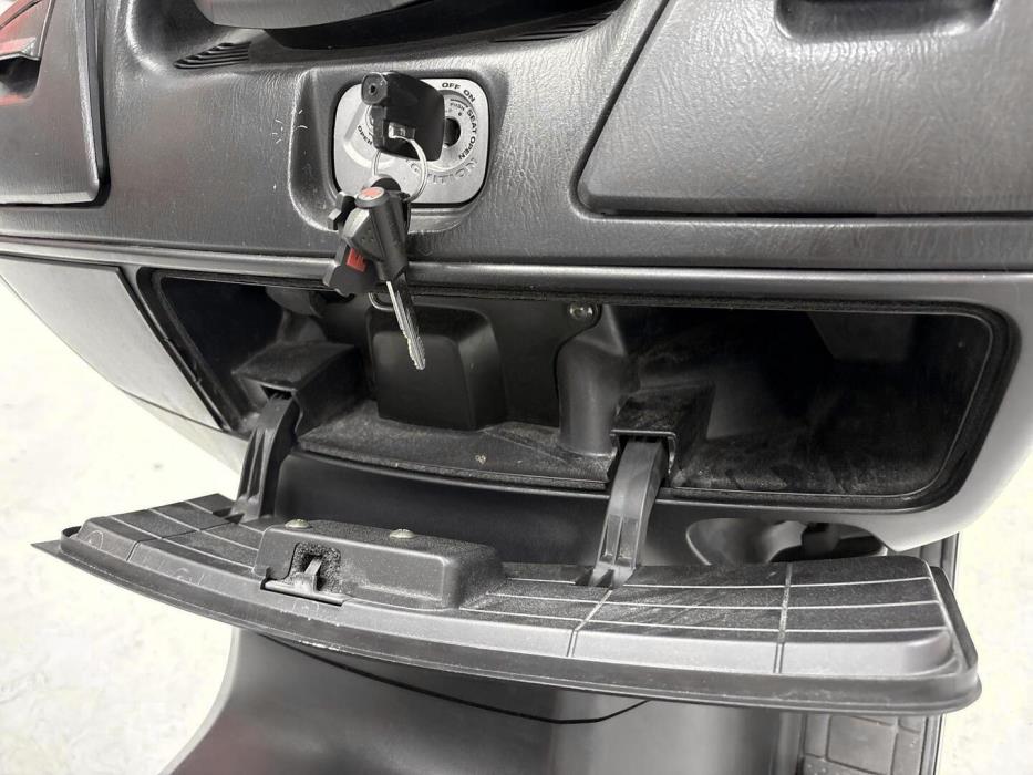 SUZUKI AN 2004