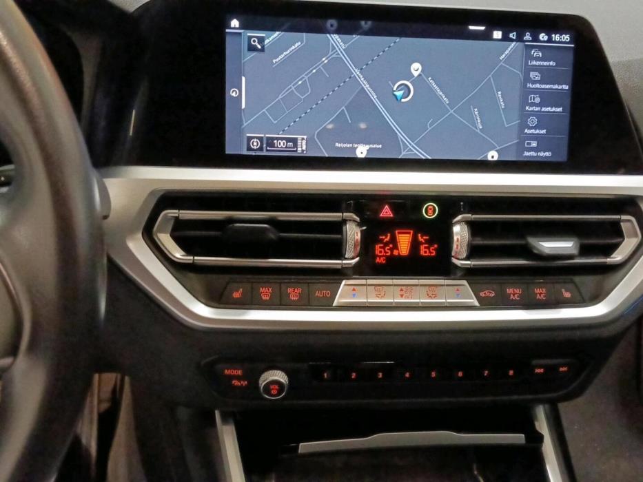 BMW 330 2020