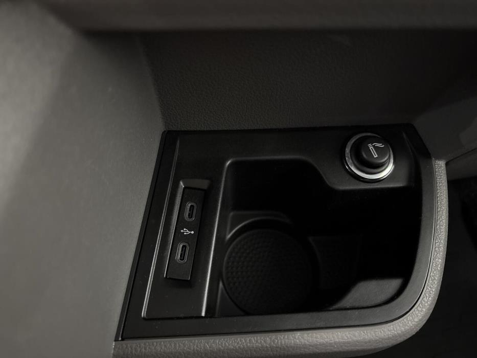 VOLKSWAGEN Transporter 2020