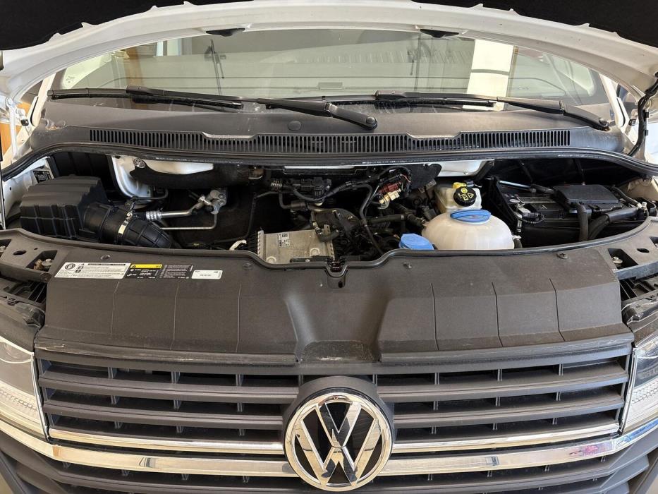 VOLKSWAGEN Transporter 2020