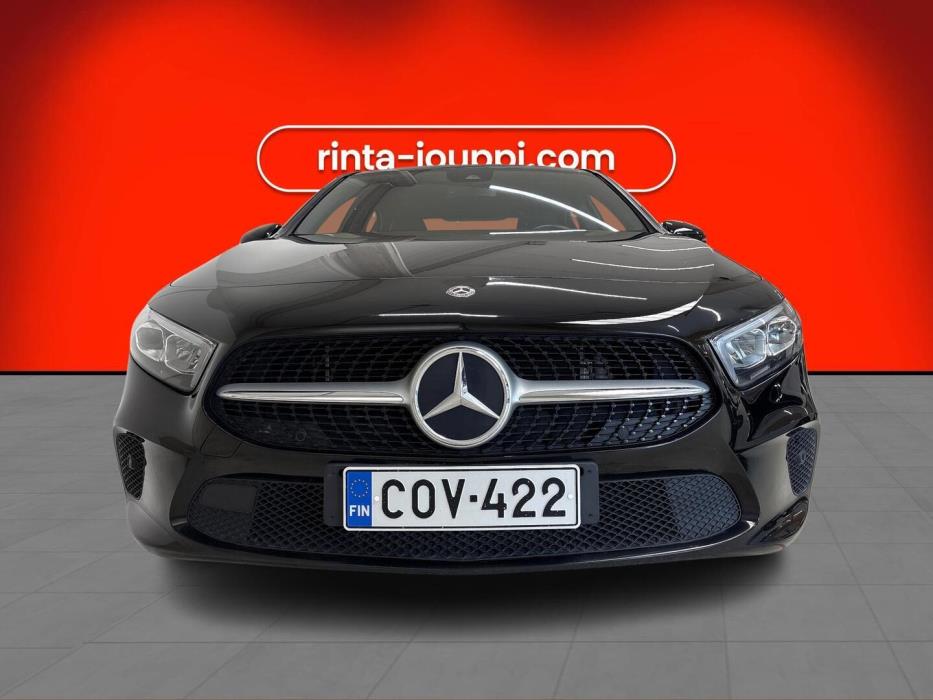 MERCEDES-BENZ A 2020