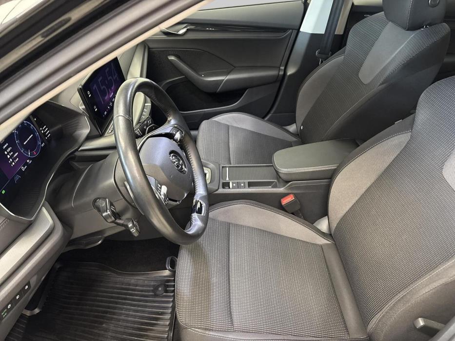 SKODA Octavia 2023