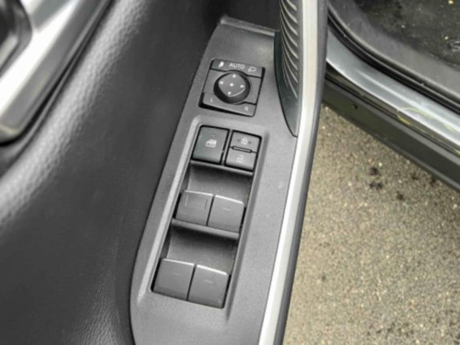 TOYOTA RAV4 PLUG-IN 2022