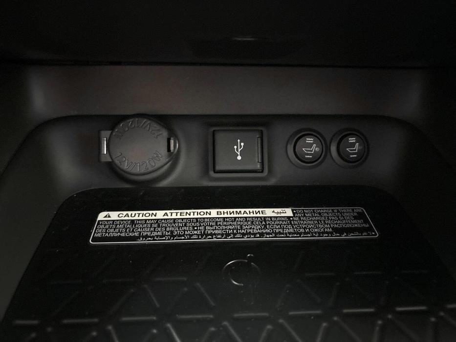 TOYOTA RAV4 2020