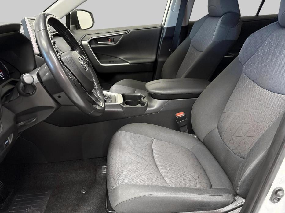 TOYOTA RAV4 2020