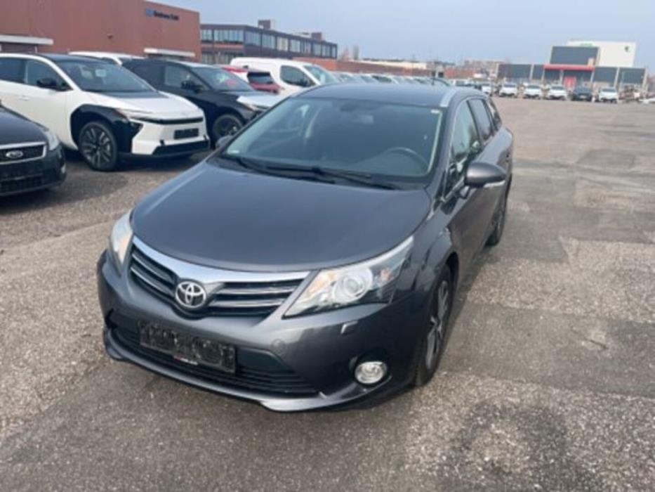 TOYOTA AVENSIS 2014