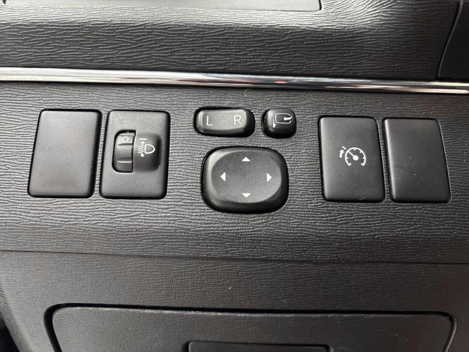 TOYOTA AVENSIS 2014