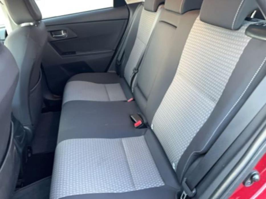 TOYOTA AURIS 2017