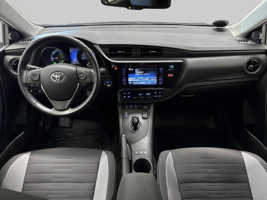 TOYOTA AURIS 2019