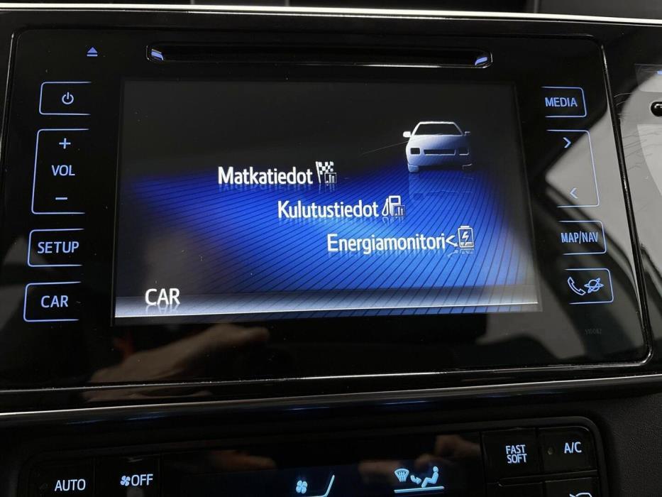 TOYOTA AURIS 2019