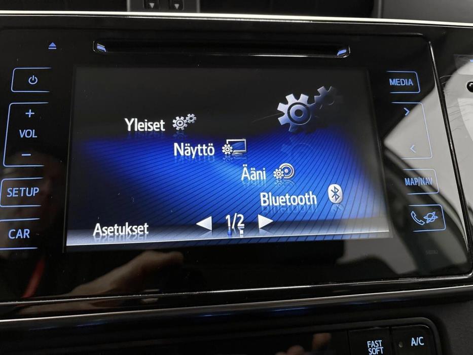 TOYOTA AURIS 2019