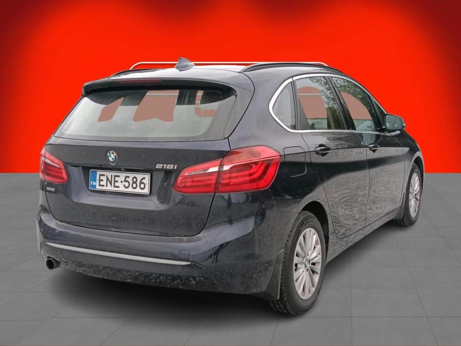 BMW 218 2015