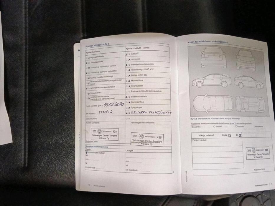 VOLKSWAGEN Touareg 2015