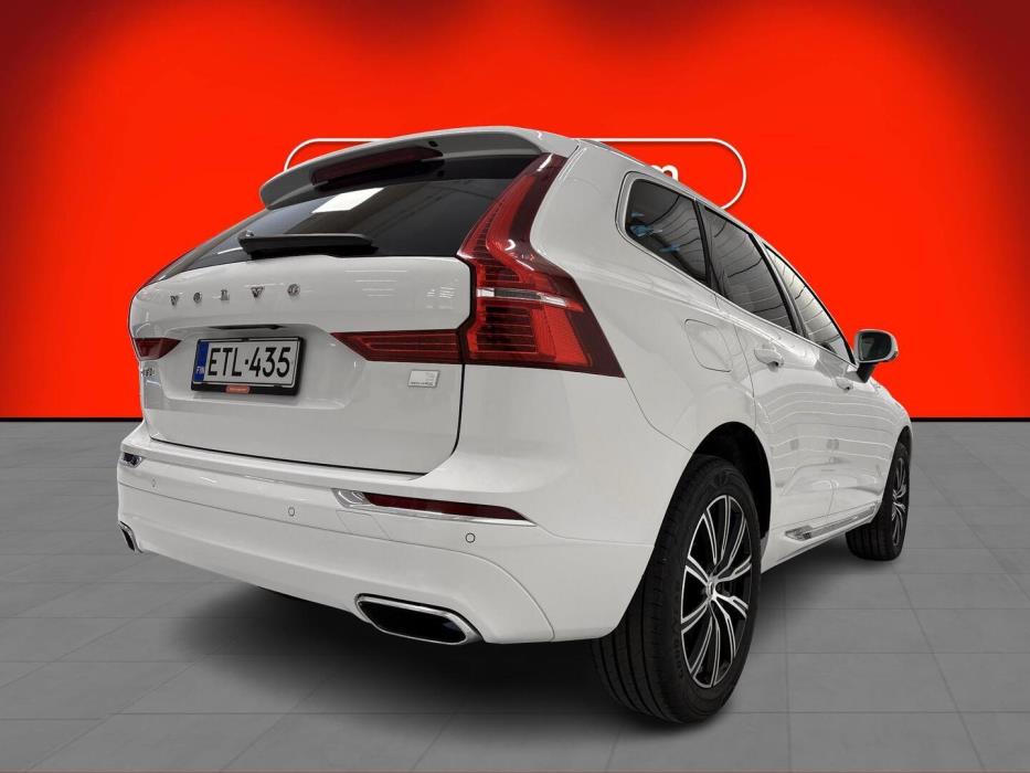 VOLVO XC60 2021