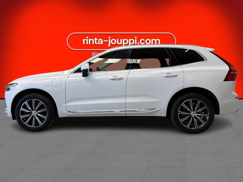 VOLVO XC60 2021