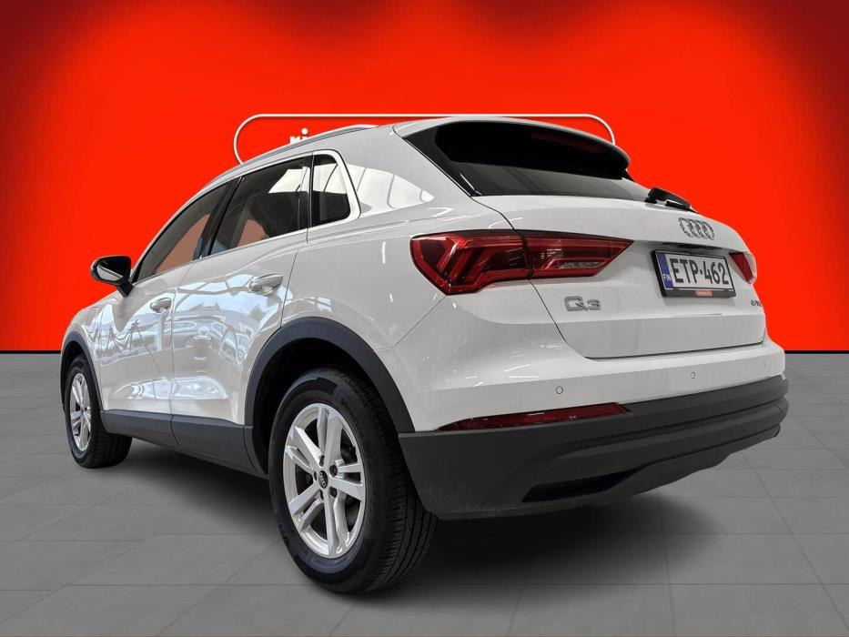 AUDI Q3 2021
