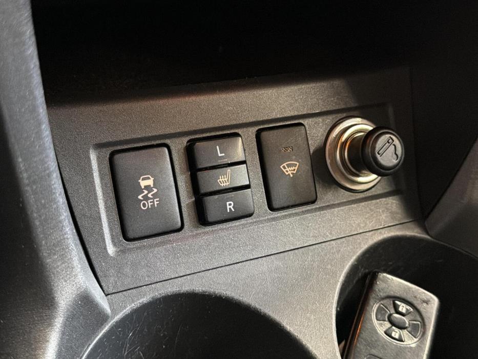TOYOTA RAV4 2012