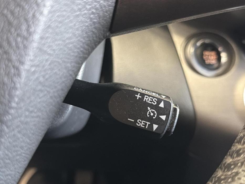 TOYOTA RAV4 2012