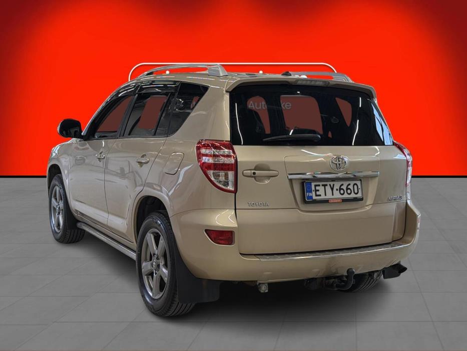 TOYOTA RAV4 2012