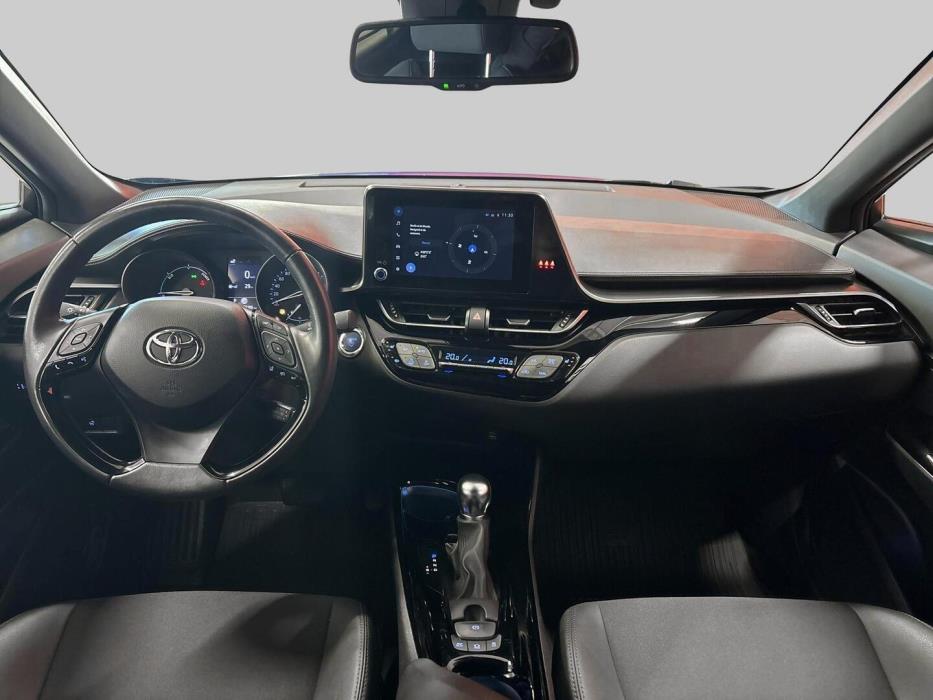 TOYOTA C-HR 2023